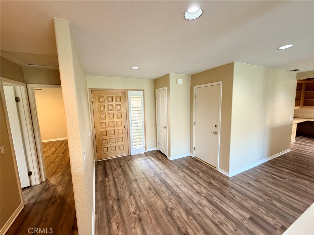 38441 Oaktree Loop Murrieta, CA 92562 - Photo 6 of 19