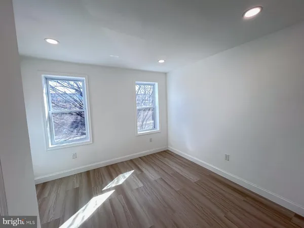 $1,500 | 2404 Wilkens Avenue, Baltimore, MD 21223