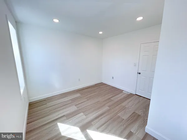 $1,500 | 2404 Wilkens Avenue, Baltimore, MD 21223