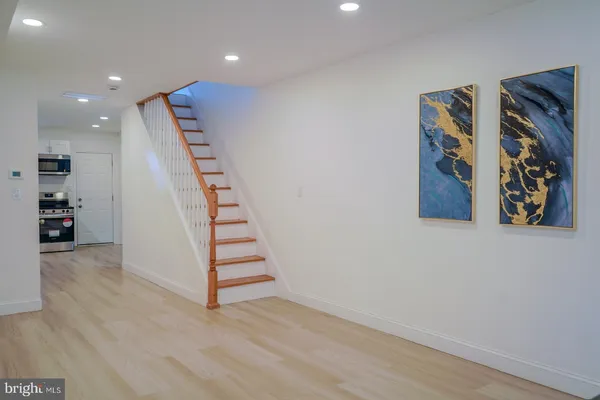 $1,500 | 2404 Wilkens Avenue, Baltimore, MD 21223