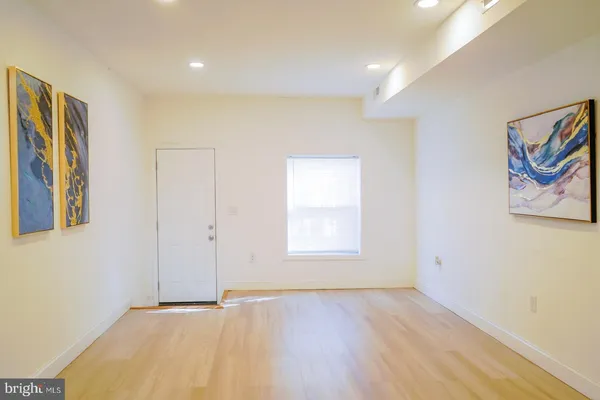 $1,500 | 2404 Wilkens Avenue, Baltimore, MD 21223