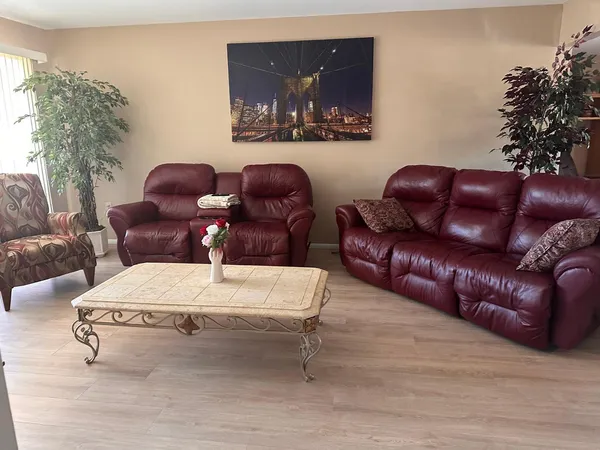 $1,750 | 10214 West Burns Drive, Sun City, AZ 85351