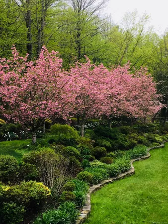 $1,250,000 | 233 Sharon-Goshen Turnpike, Cornwall, CT 06796