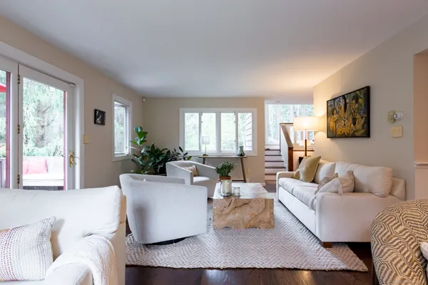 $1,250,000 | 233 Sharon-Goshen Turnpike, Cornwall, CT 06796