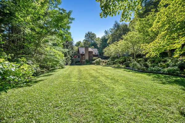 $1,250,000 | 233 Sharon-Goshen Turnpike, Cornwall, CT 06796