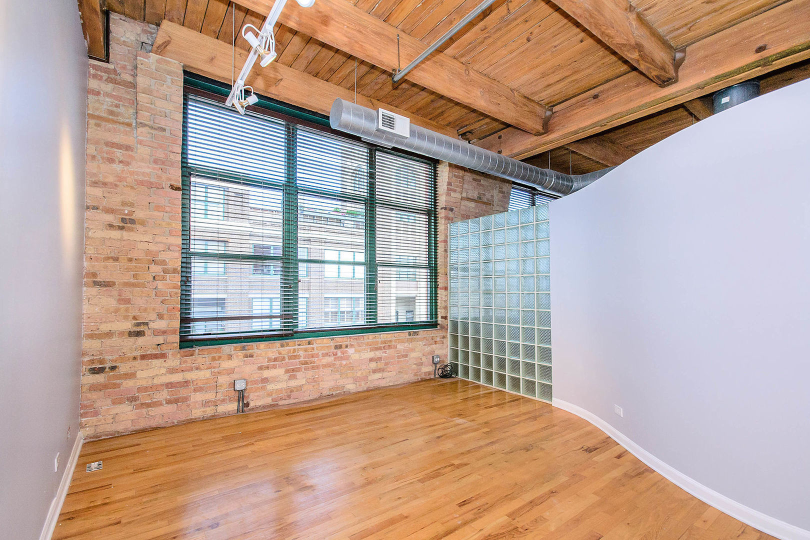 1017 West Washington Boulevard, Unit 5B Chicago, IL 60607 - Photo 16 of 23