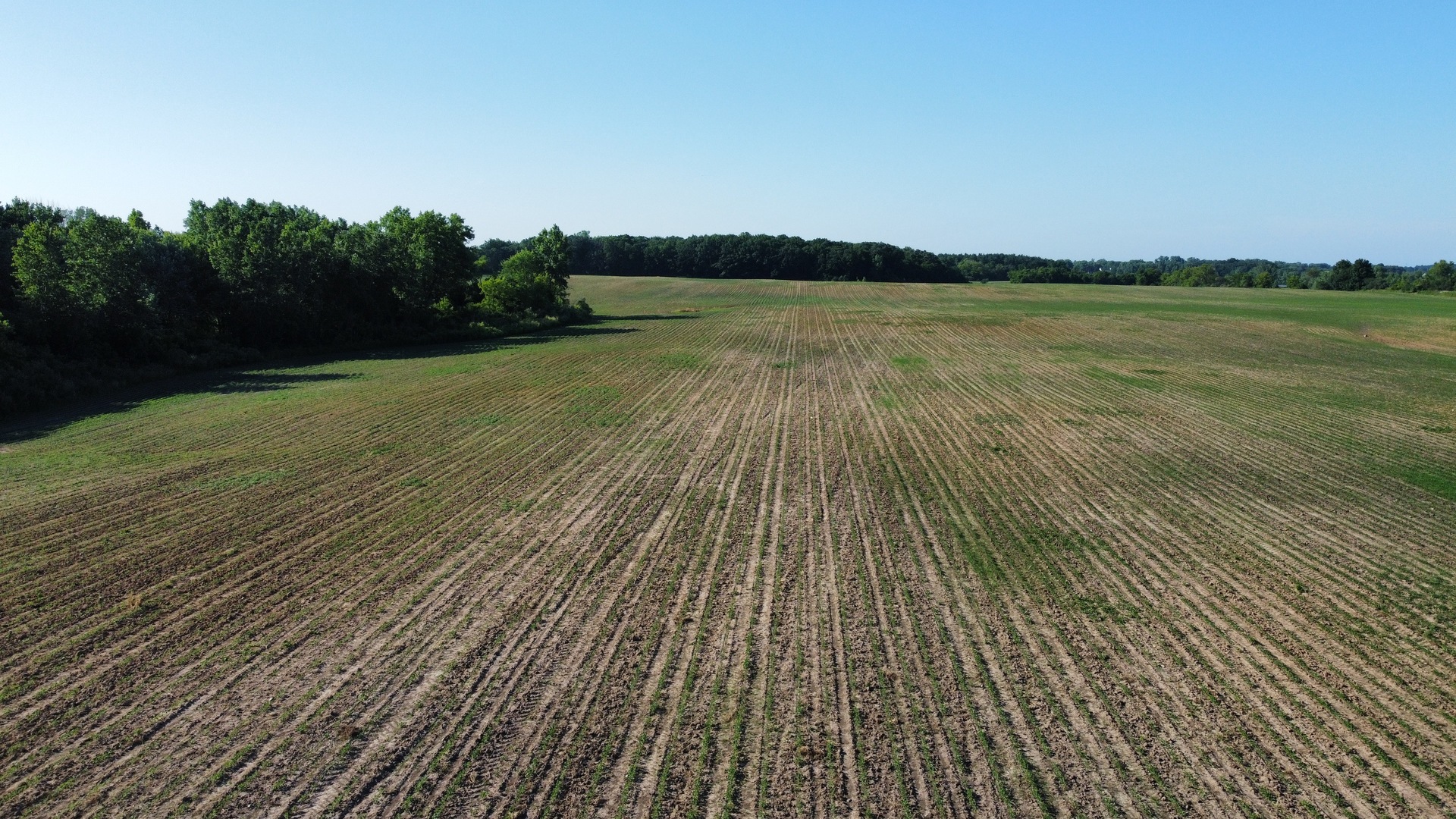 21210 West Grass Lake Road Lake Villa, IL 60046 - Photo 4 of 14 a view of an ocean