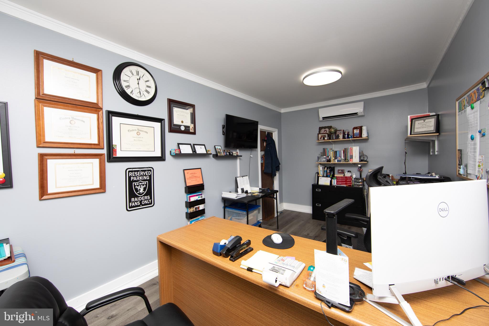 7 Gradwell Avenue Maple Shade, NJ 08052 - Photo 31 of 41 Office