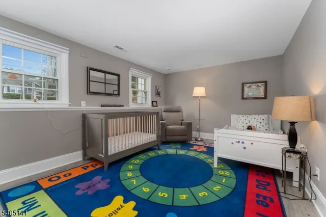 $1,200,000 | 173 West Oak Street, Bernards, NJ 07920