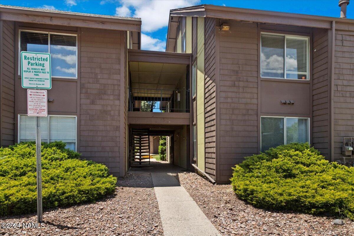 1200 South Riordan Ranch Street, Unit 122 Flagstaff, AZ 86001 - Photo 3 of 25 03-59652324