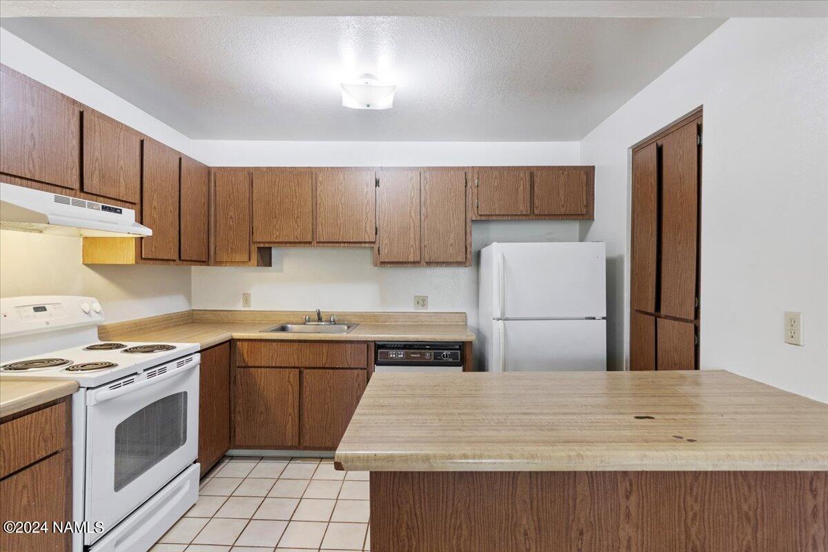 1200 South Riordan Ranch Street, Unit 122 Flagstaff, AZ 86001 - Photo 8 of 25 09-59652279