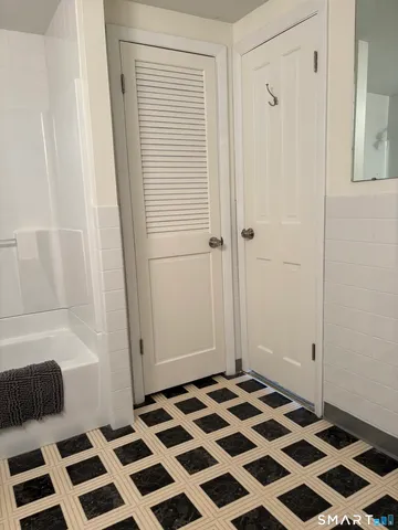 $225,000 | 20 Lakeside Drive, Unit K, Ledyard, CT 06339