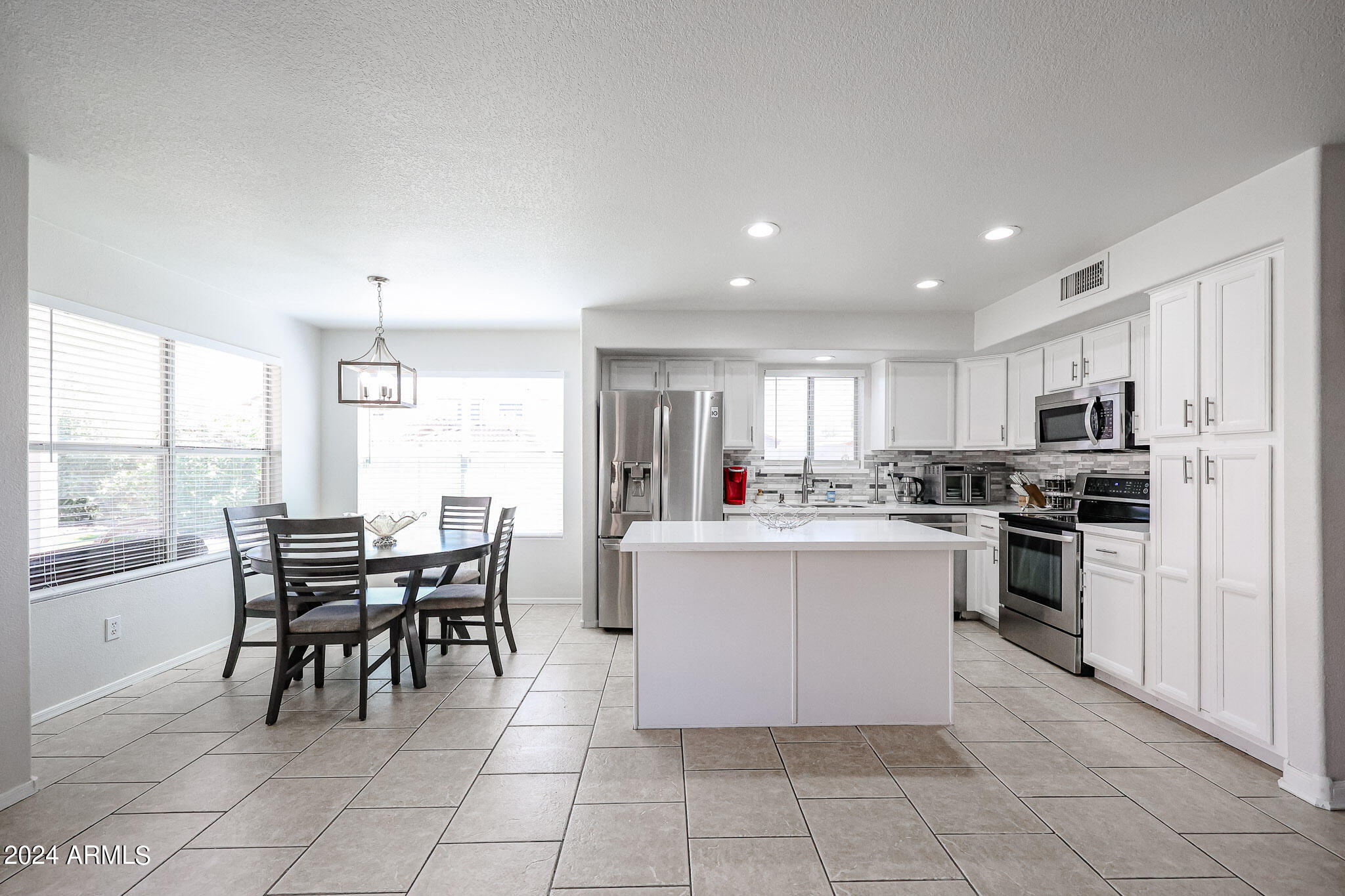 12722 West Monte Vista Road Avondale, AZ 85392 - Photo 11 of 43 B (7)