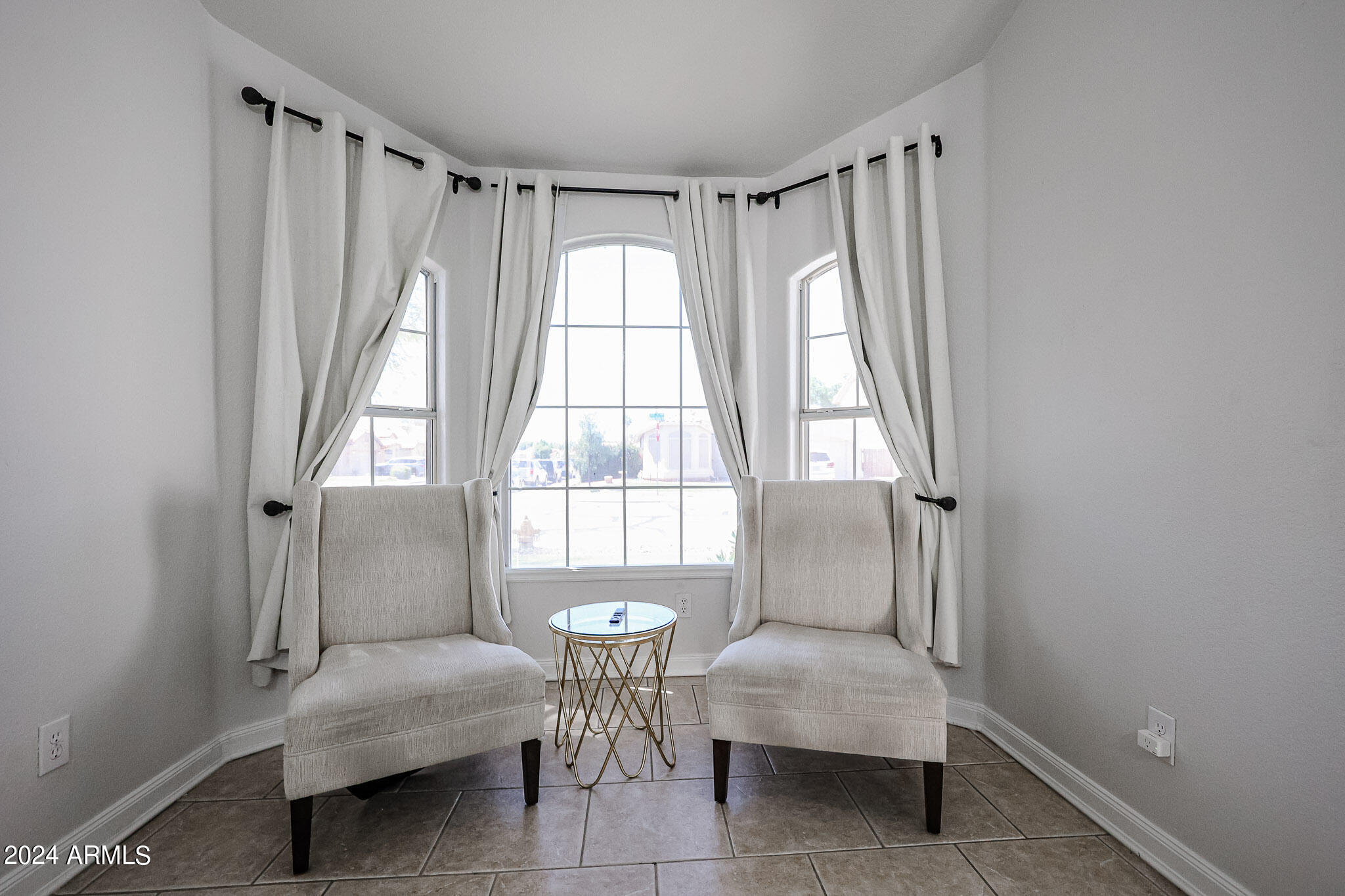 12722 West Monte Vista Road Avondale, AZ 85392 - Photo 7 of 43 B (3)