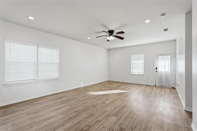 $2,400 | 124 Chris Drive, Rockwall, TX 75032