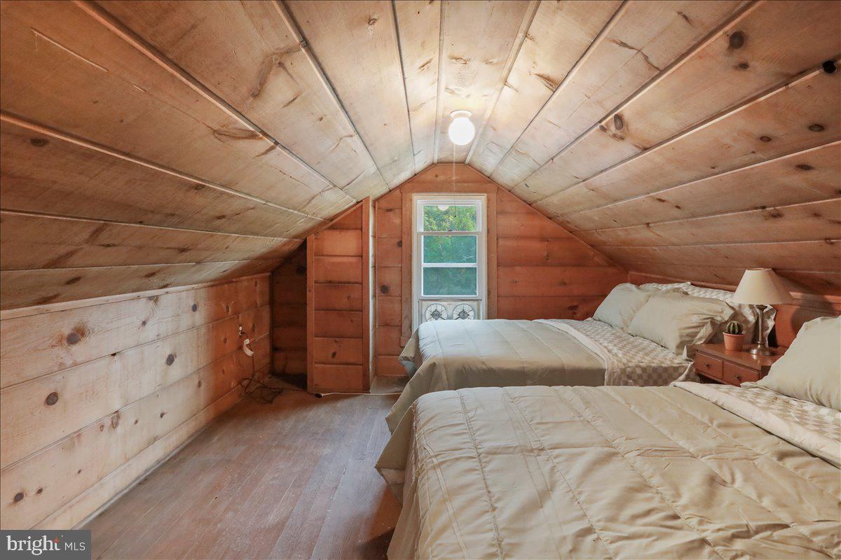 1485 Compton Hollow Road Rileyville, VA 22650 - Photo 19 of 28 Bedroom 3 Upstairs