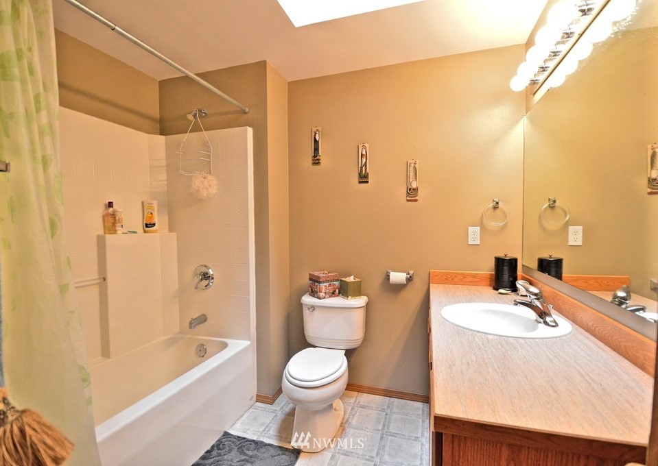 259 Bay Road Winlock, WA 98596 - Photo 5 of 14