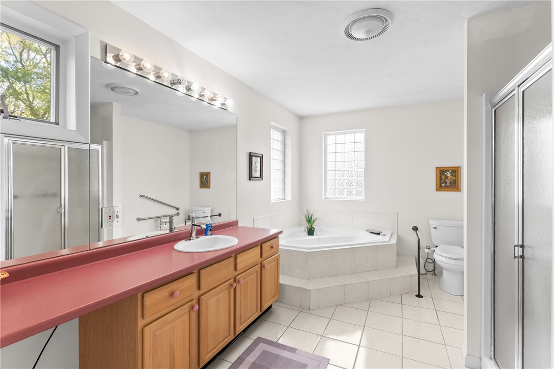 44 Whipple Road Smithfield, RI 02917 - Photo 26 of 50