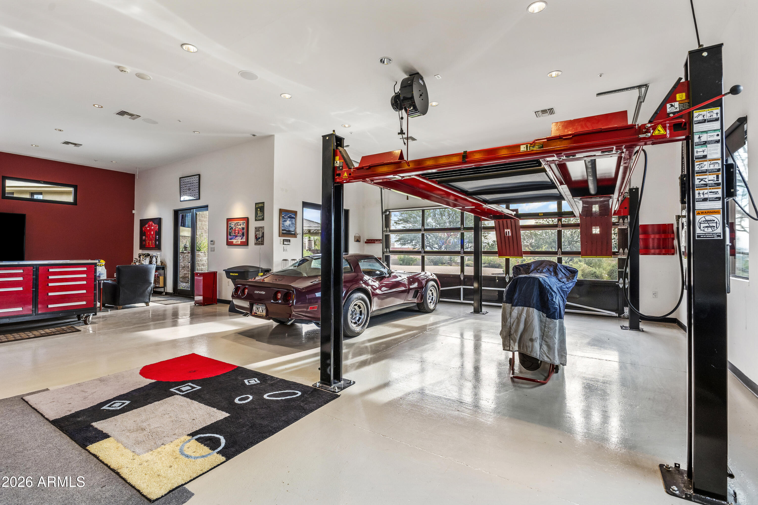 6109 North Palo Cristi Road Paradise Valley, AZ 85253 - Photo 43 of 76 Garage Lounge