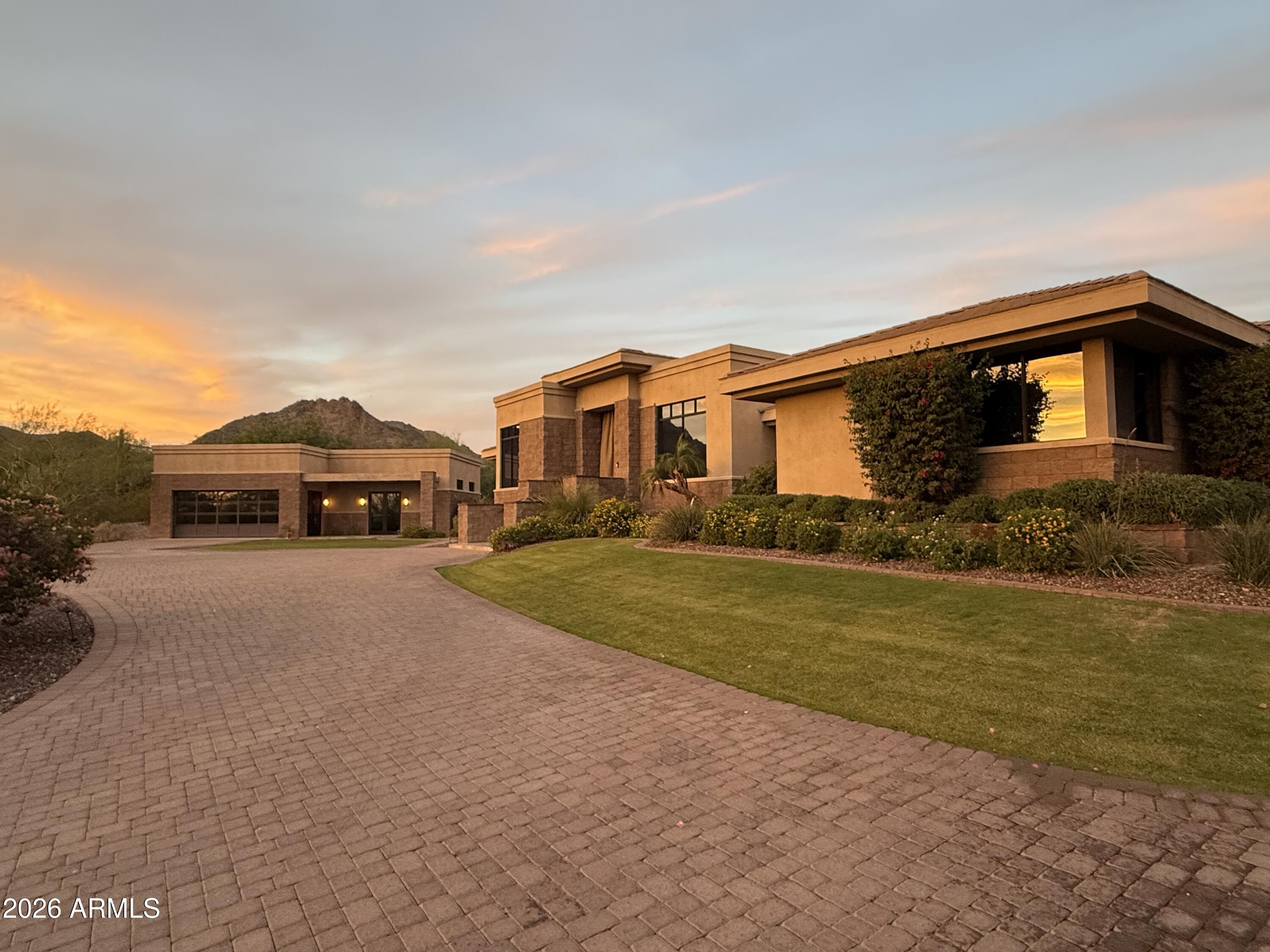 6109 North Palo Cristi Road Paradise Valley, AZ 85253 - Photo 45 of 52 Circular drive at front of estate