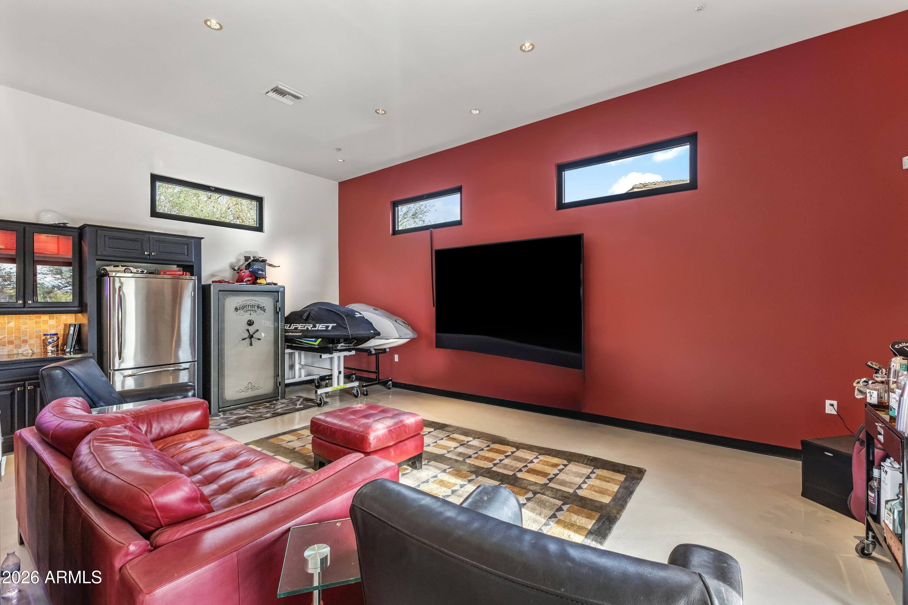 6109 North Palo Cristi Road Paradise Valley, AZ 85253 - Photo 46 of 76 Entertain in the Lounge