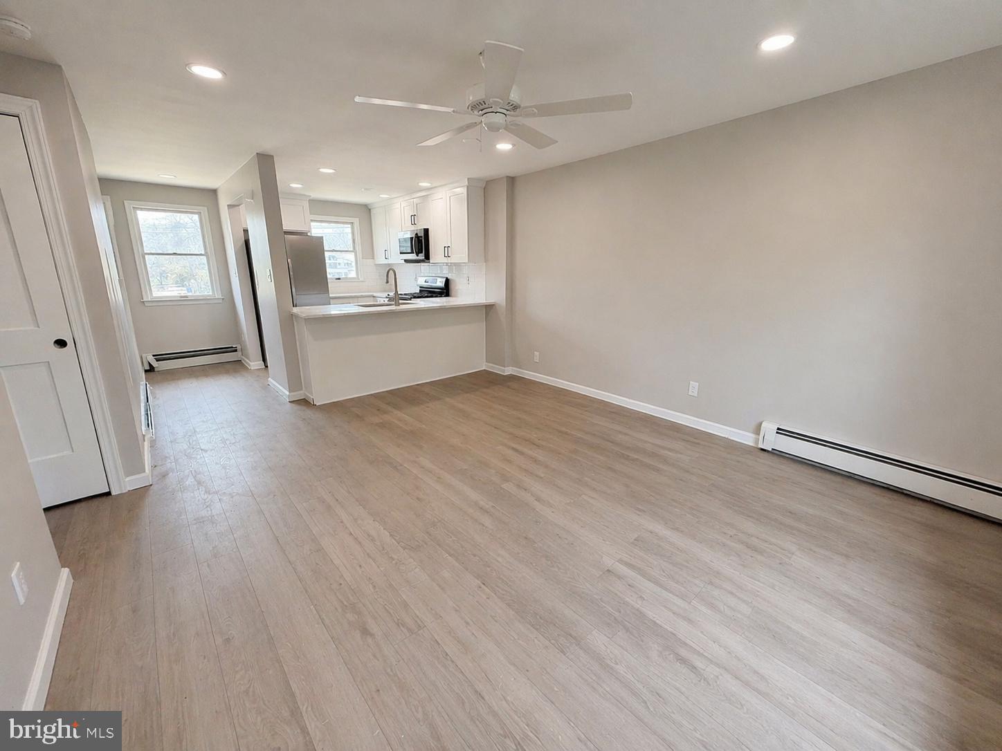 359 Whites Road, Unit B Lansdale, PA 19446 - Photo 7 of 19