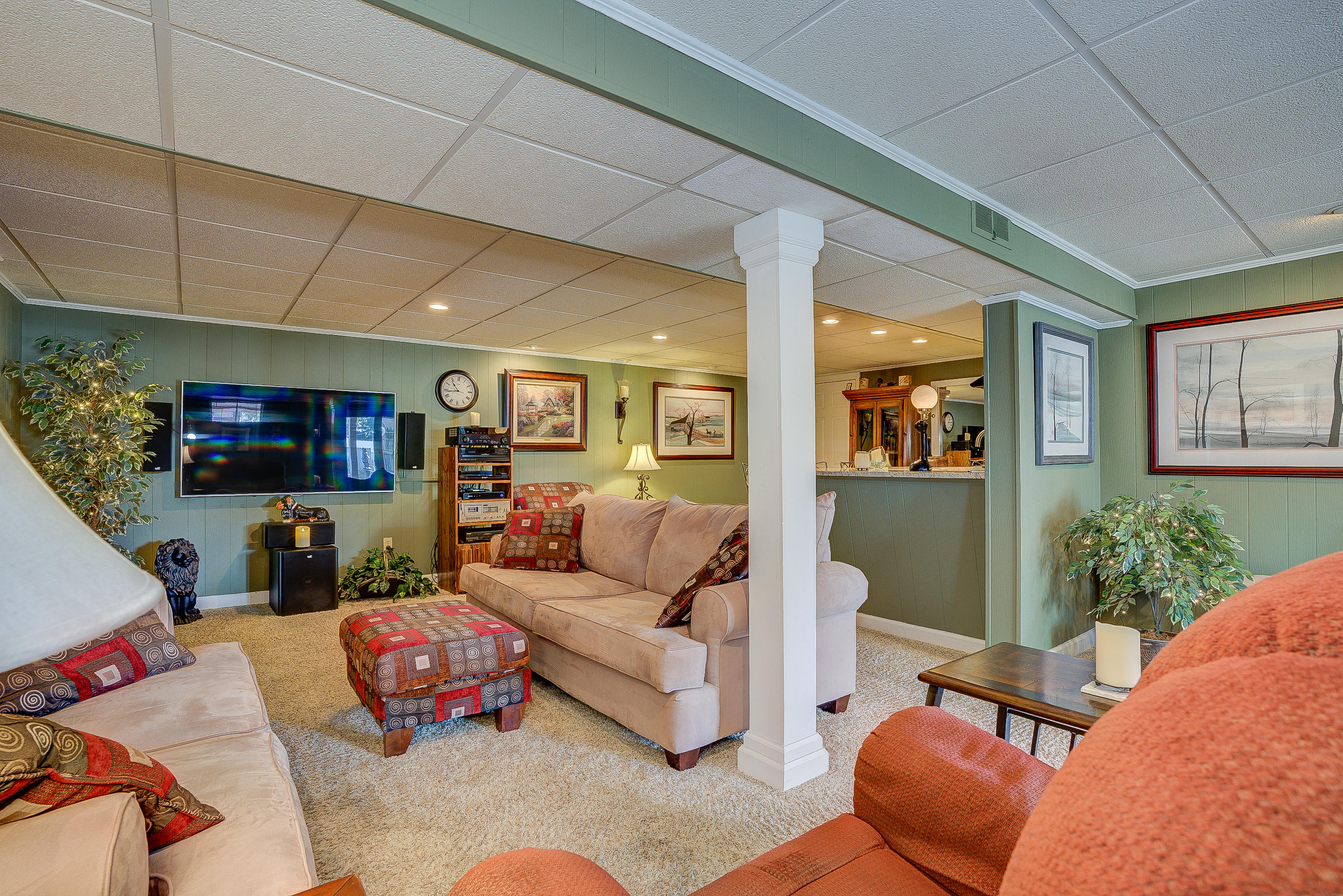 527 Magnolia Road Roanoke, VA 24019 - Photo 17 of 33 47