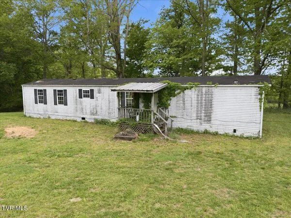 $400,000 | 27070 Shortsville Road, Meadowview, VA 24361