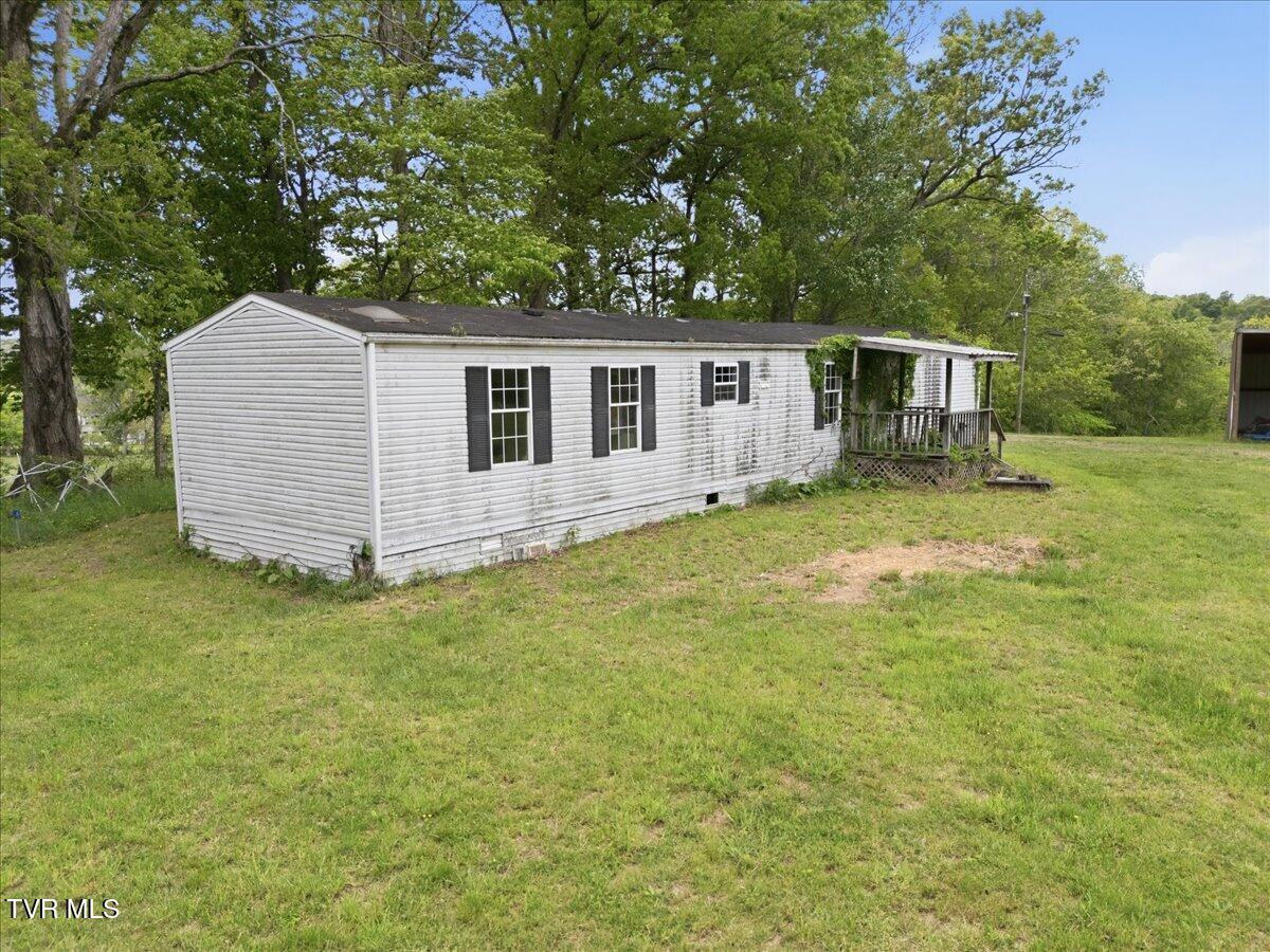 27070 Shortsville Road Meadowview, VA 24361 - Photo 20 of 26 20-DJI_20260502151432_0086_D(1)