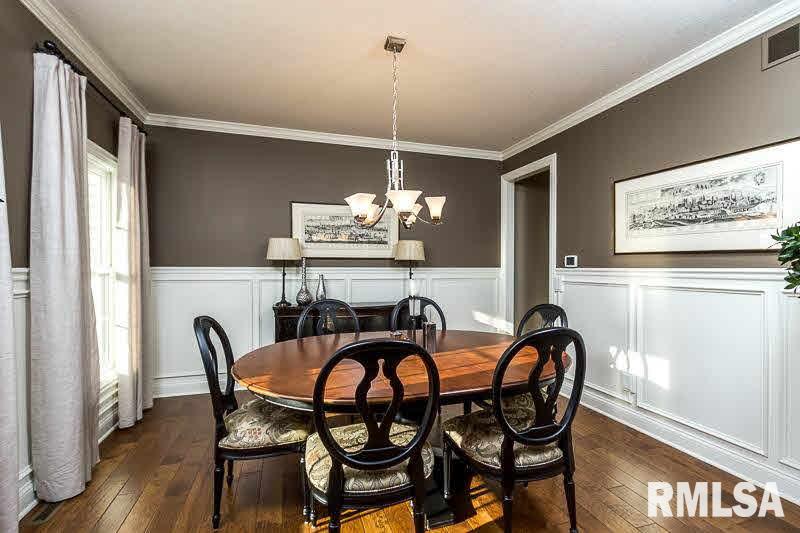 5629 Judge Road Bettendorf, IA 52722 - Photo 3 of 24 Gallery Image 3
