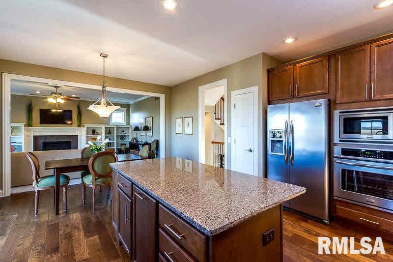 5629 Judge Road Bettendorf, IA 52722 - Photo 6 of 24 Gallery Image 6