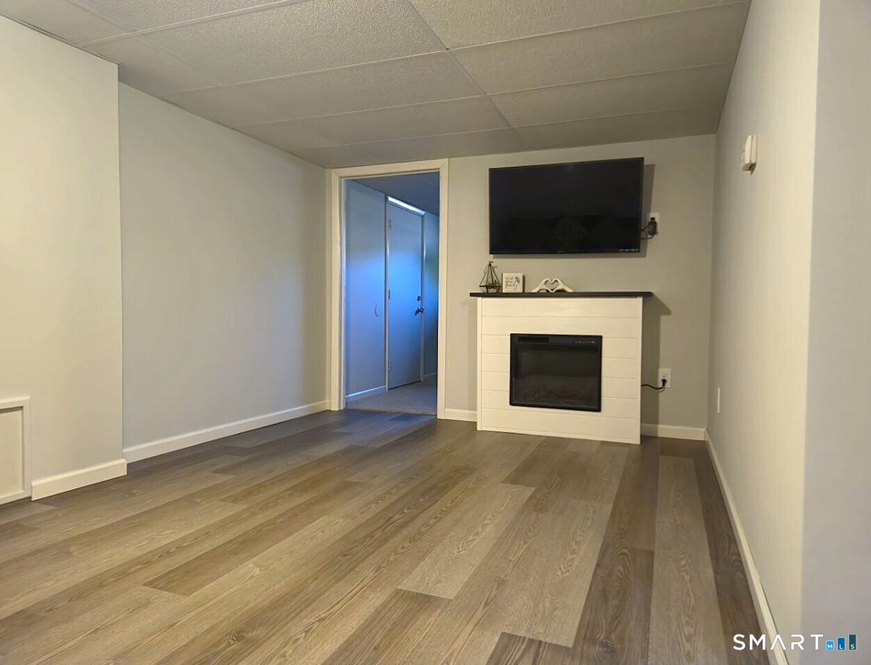 32 Ronald Road Plymouth, CT 06786 - Photo 34 of 40