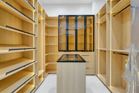 $4,950,000 | 11951 Southwest 3rd Street, Plantation, FL 33325