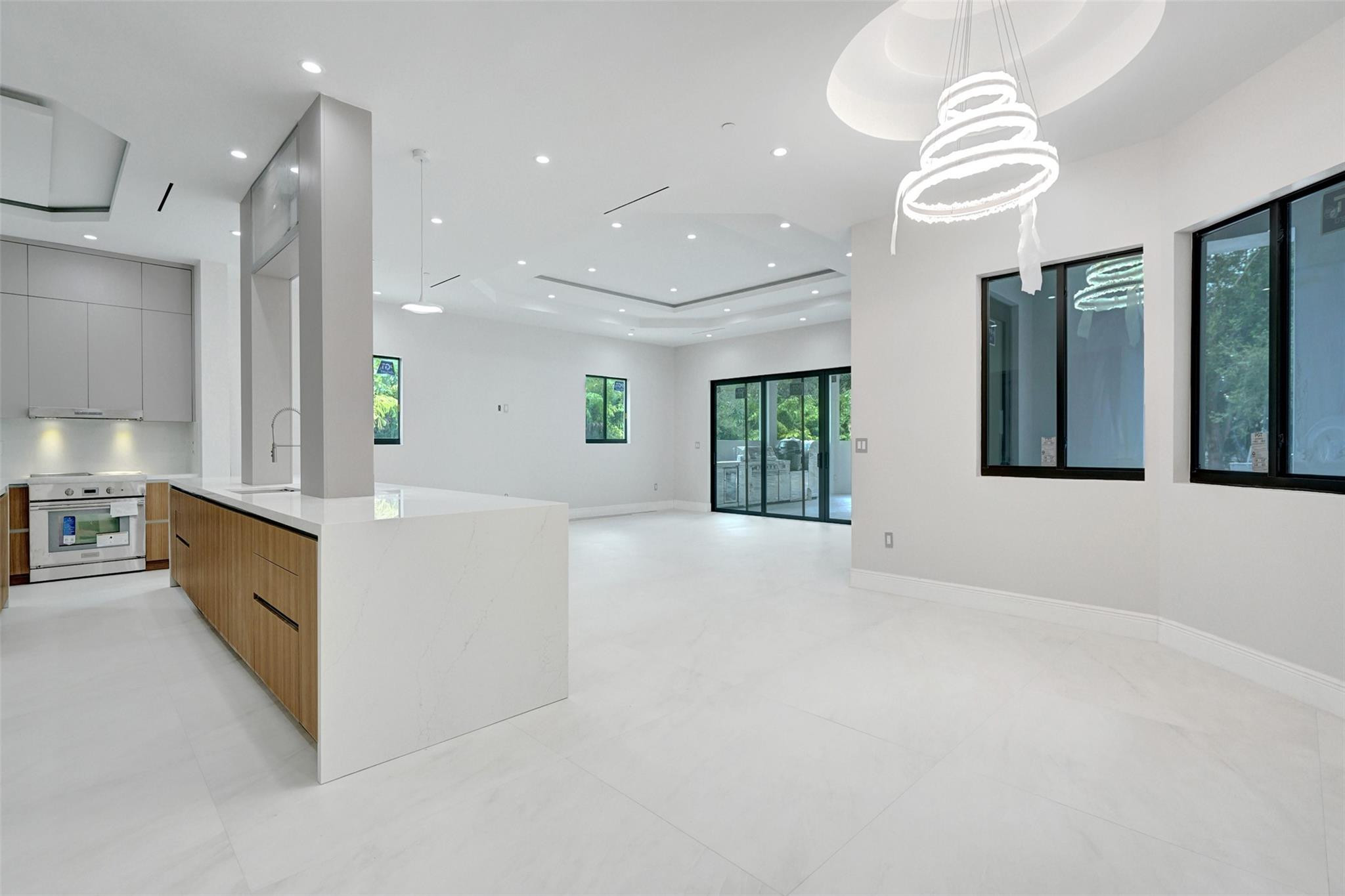 11951 Southwest 3rd Street Plantation, FL 33325 - Photo 8 of 60 Photo 8