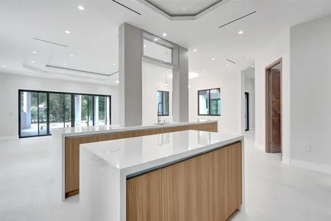 $4,950,000 | 11951 Southwest 3rd Street, Plantation, FL 33325