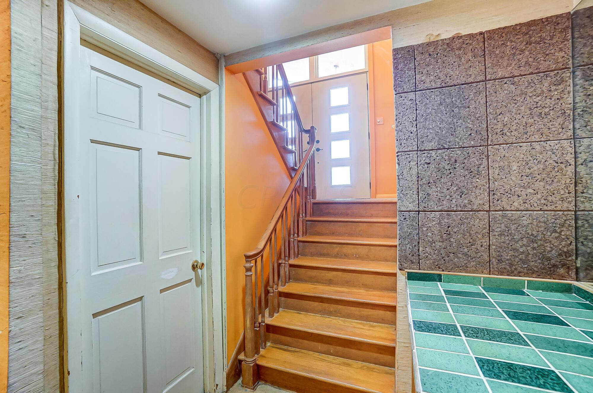5944 Whitman Road Columbus, OH 43213 - Photo 35 of 67 045