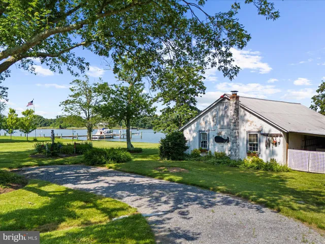 $1,195,000 | 8698 Cummings Road, Wittman, MD 21676