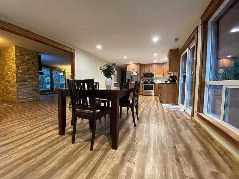 68593 Ridge Road North Bend, OR 97459 - Photo 8 of 53 51