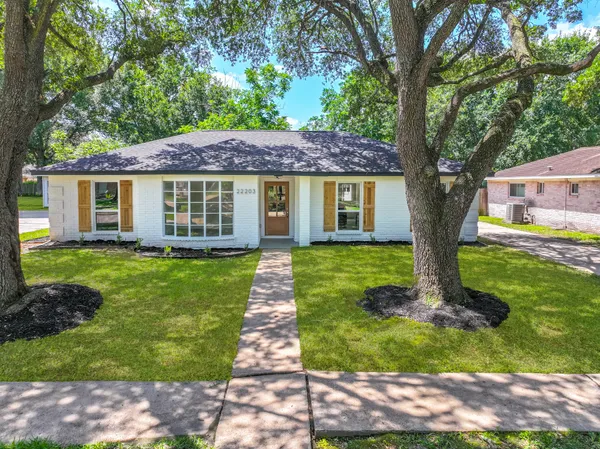 $339,999 | 22203 Hockaday Drive, Katy, TX 77450