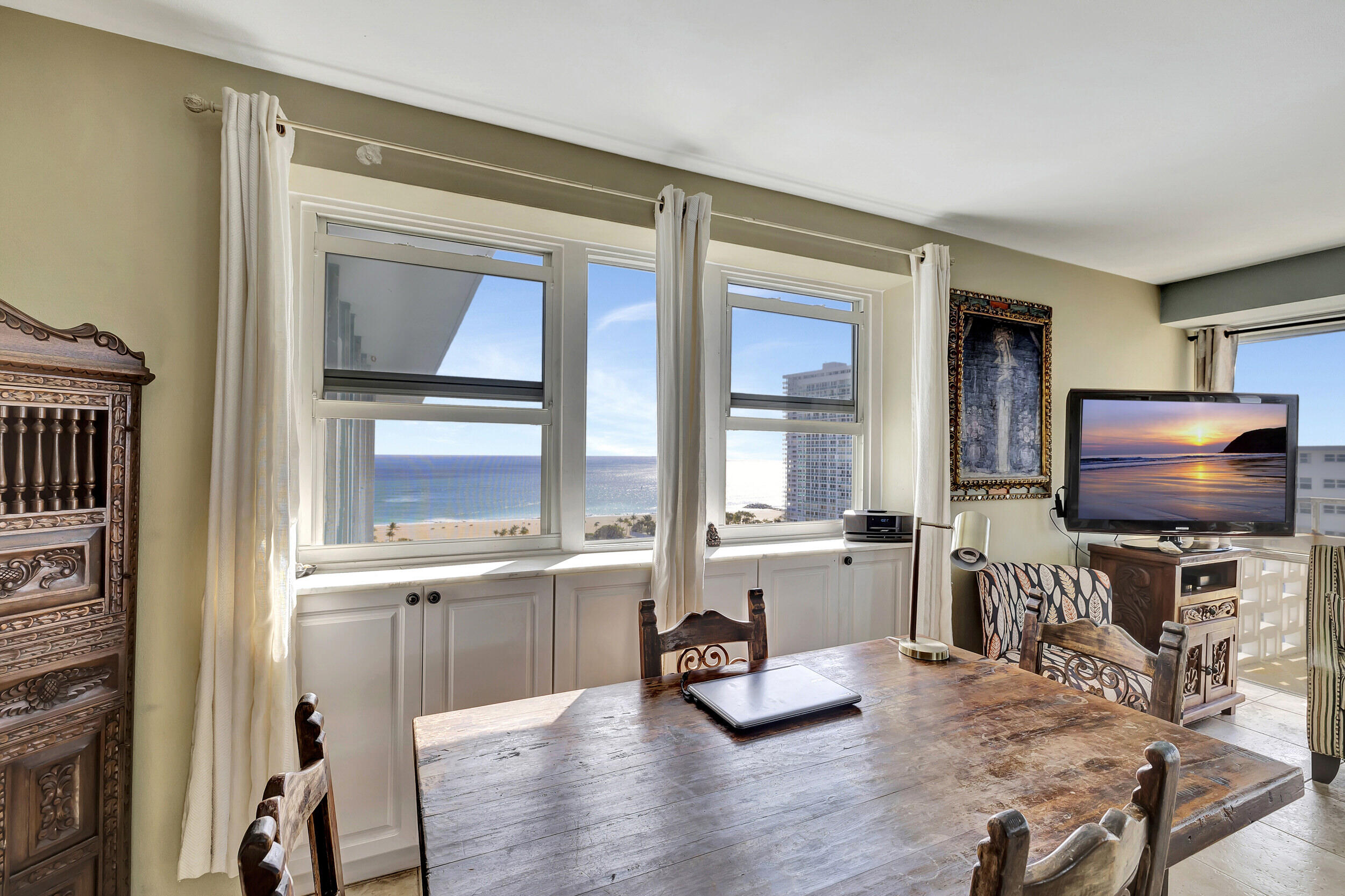 1900 S Ocean Dr 1702