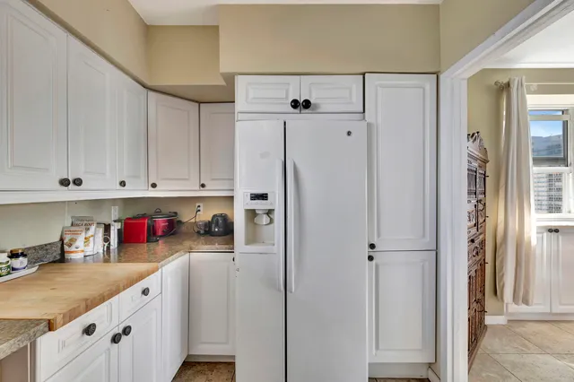 $385,000 | 1900 South Ocean Drive, Unit 1702, Fort Lauderdale, FL 33316