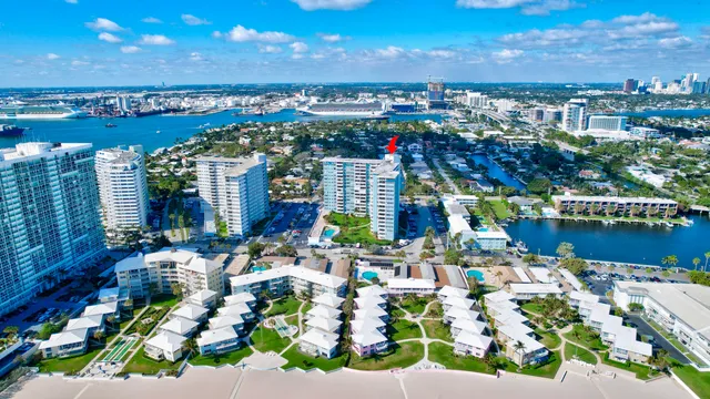 $385,000 | 1900 South Ocean Drive, Unit 1702, Fort Lauderdale, FL 33316