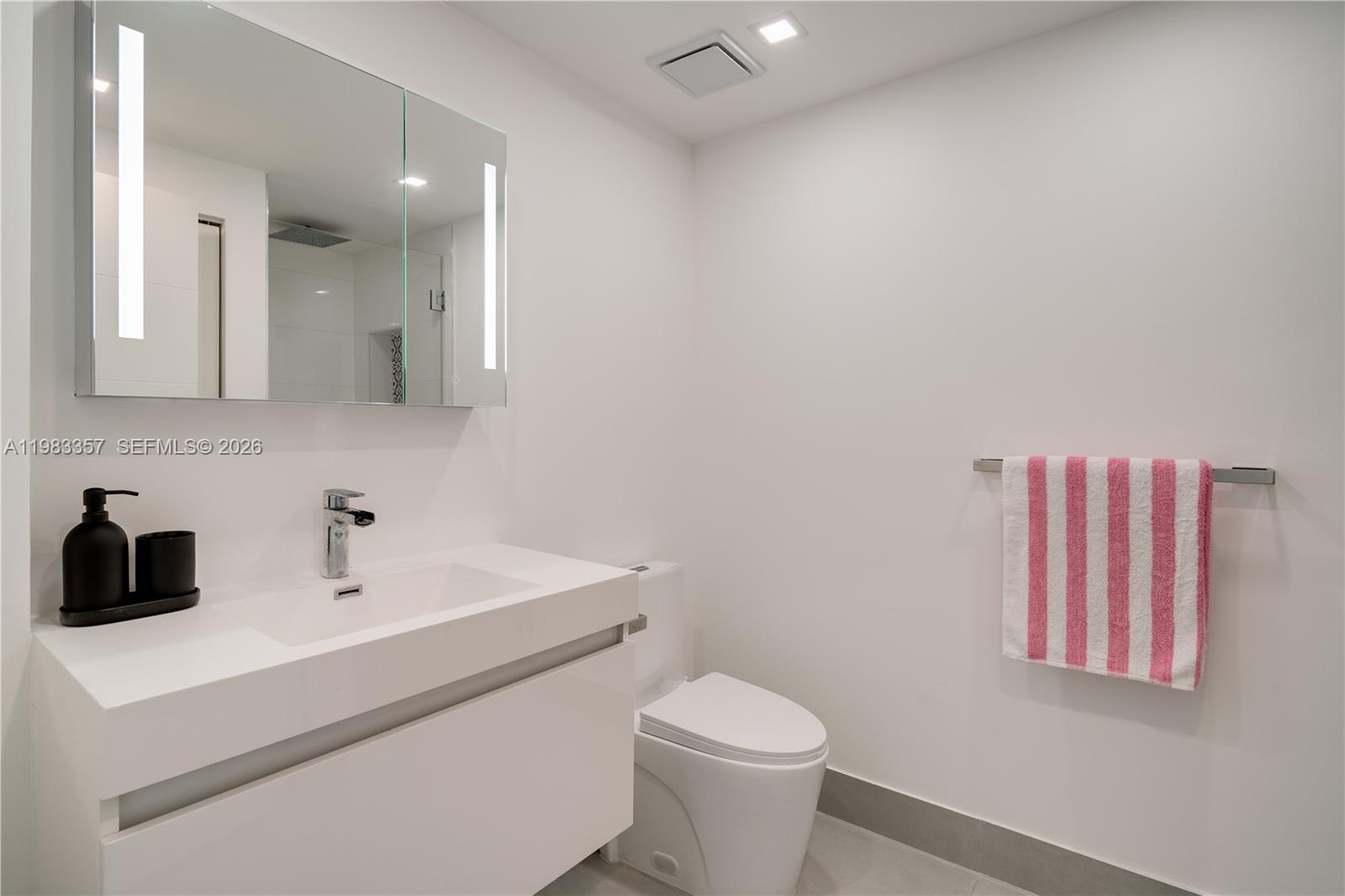 690 Southwest 1st Court, Unit 2312 Miami, FL 33130 - Photo 8 of 30