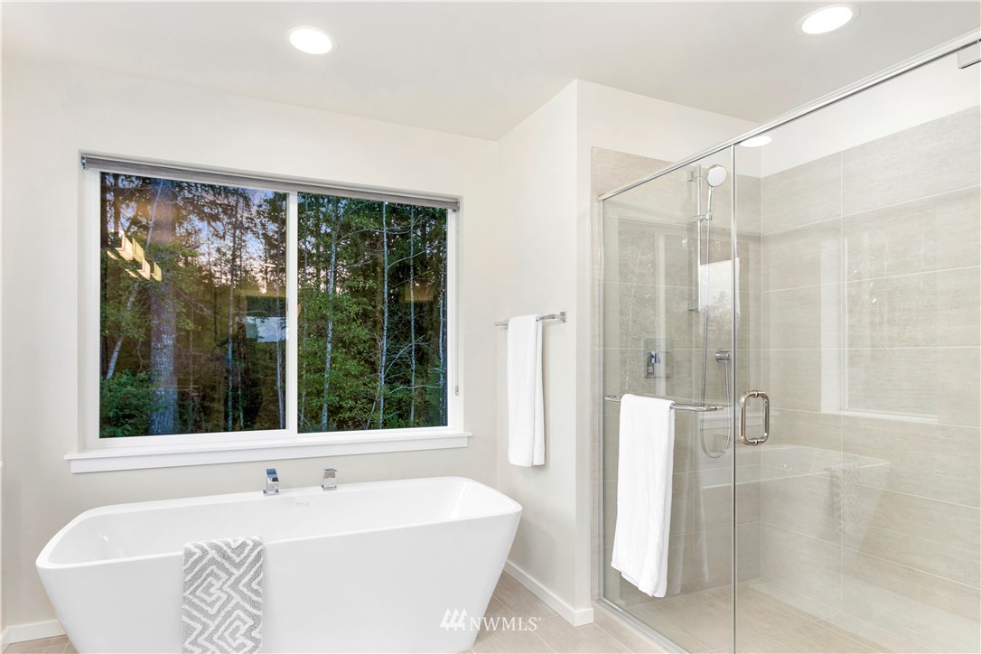 4570 Castleton Road Southwest Port Orchard, WA 98367 - Photo 14 of 26 Gallery Image 14