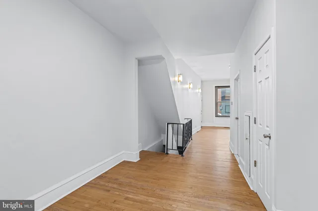 $1,750 | 2303 Christian Street, Unit 1, Philadelphia, PA 19146