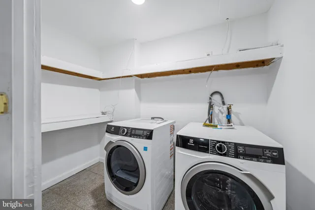 $1,750 | 2303 Christian Street, Unit 1, Philadelphia, PA 19146