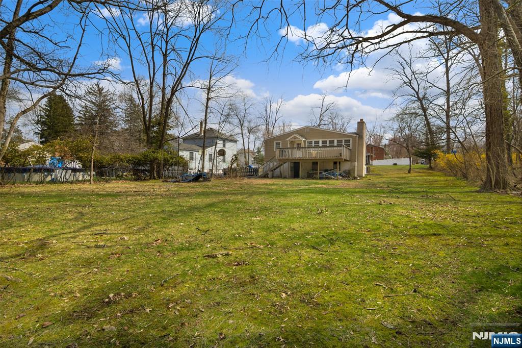 152 Pine Brook Road Lincoln Park, NJ 07035 - Photo 5 of 7 a view of a volley ball court