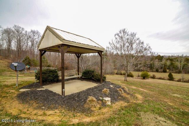 1955 Old Boston Road Lebanon Junction, KY 40150 - Photo 24 of 44 Swing Area