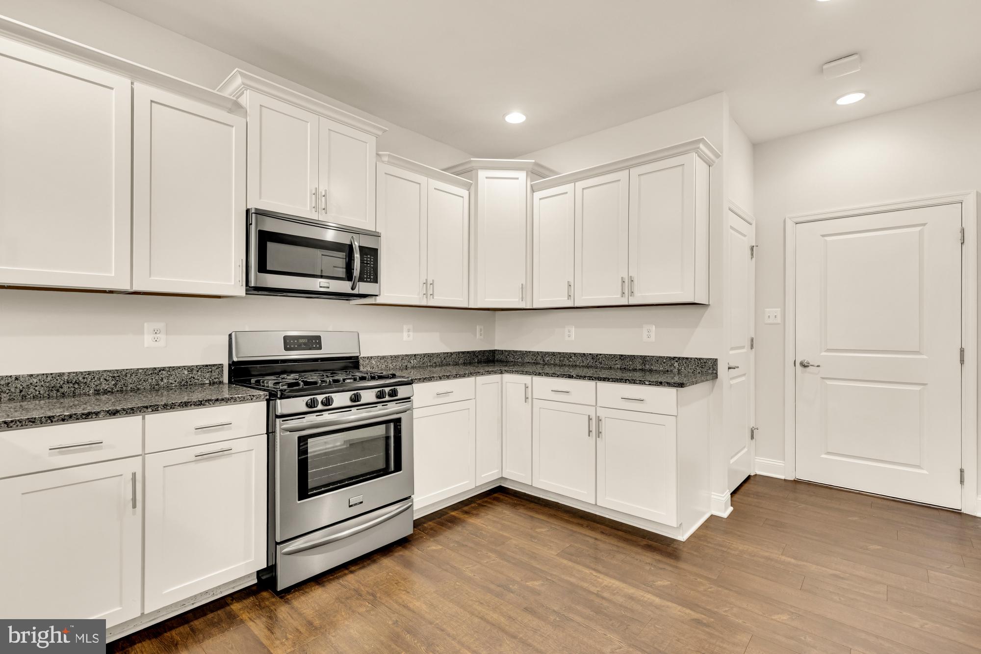 7551 Crowley Street, Unit B Hanover, MD 21076 - Photo 10 of 33 Kitchen
