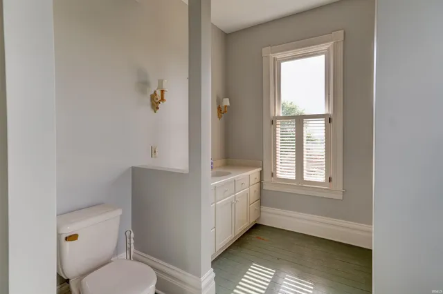 $1,150,000 | 9555 South 475 East, Ferdinand, IN 47532